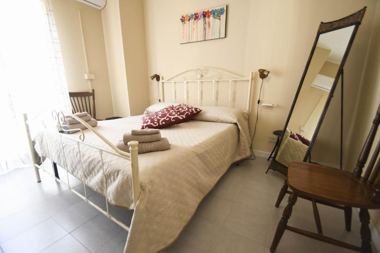 B&B La Pianedda Castelsardo Buitenkant foto