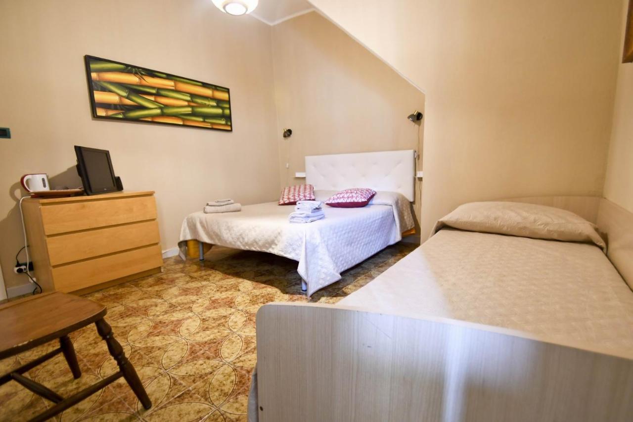 B&B La Pianedda Castelsardo Buitenkant foto