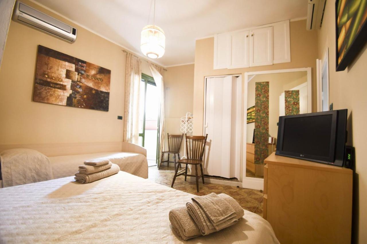 B&B La Pianedda Castelsardo Buitenkant foto