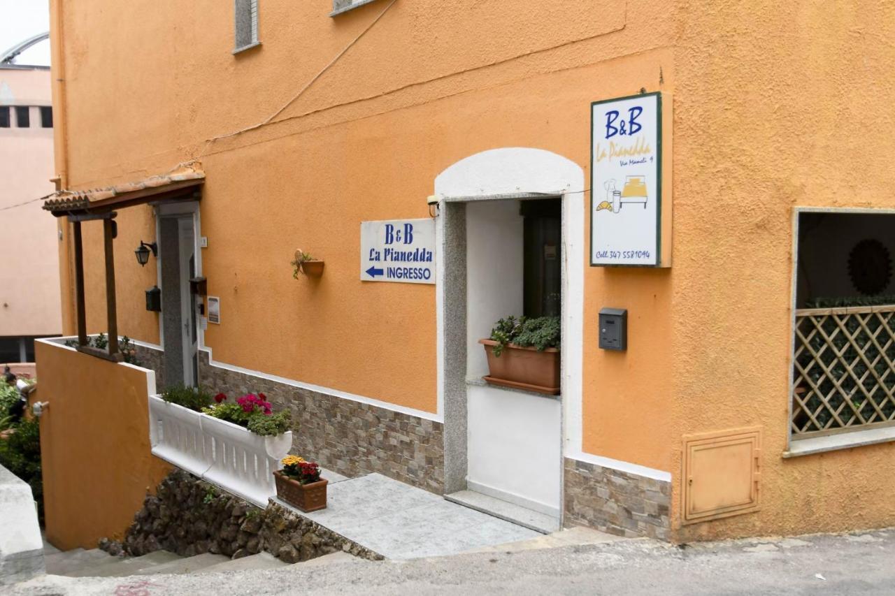 B&B La Pianedda Castelsardo Buitenkant foto