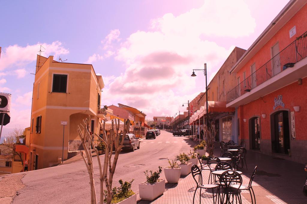B&B La Pianedda Castelsardo Buitenkant foto